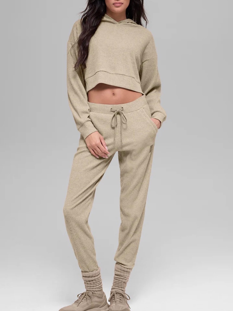 Alo Yoga Muse Sweatpants And Hoodie Set (Gravel Heather)